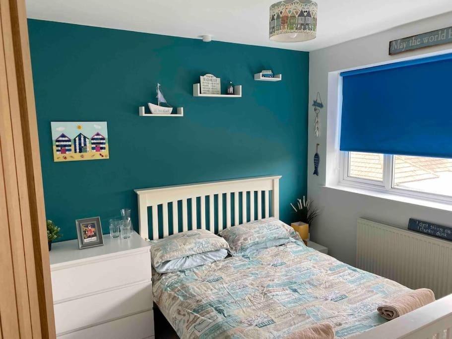 Lovely Semi-Beach 2X Pubs -5 Min Walk-Pets Welcome-Parking-Garden Scalby  外观 照片