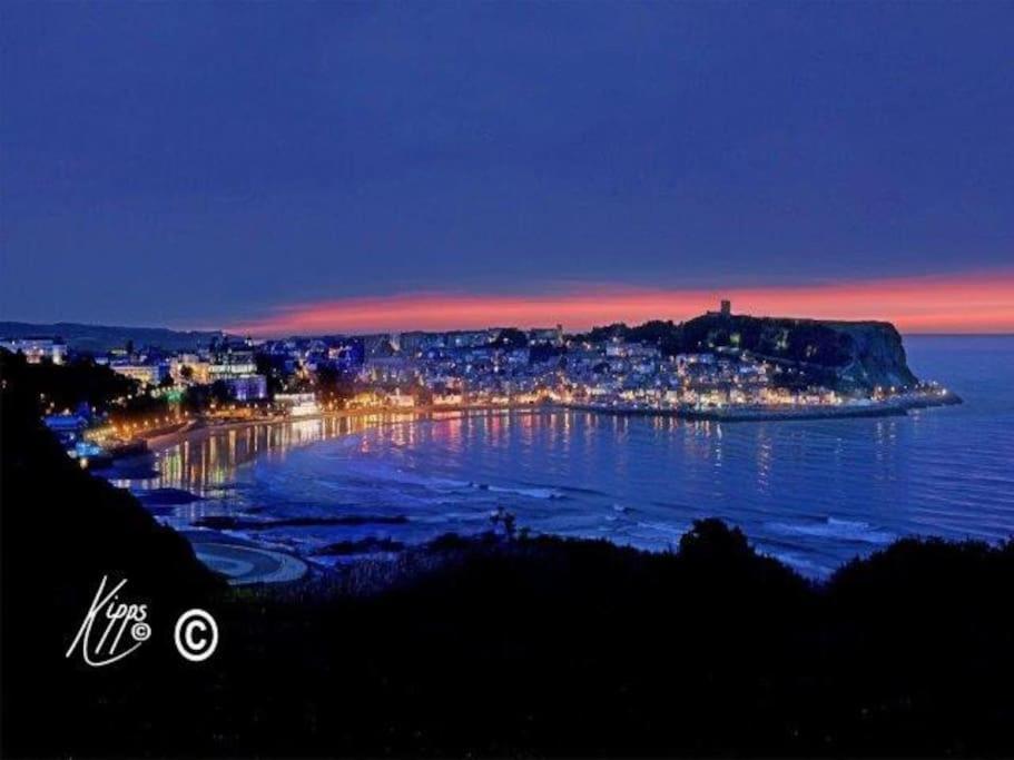 Lovely Semi-Beach 2X Pubs -5 Min Walk-Pets Welcome-Parking-Garden Scalby  外观 照片
